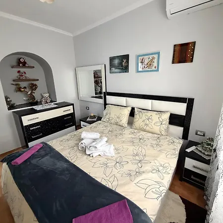 Luli Mucaj Villa Corovode